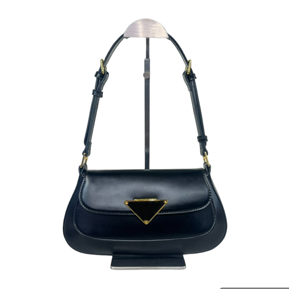 Designer Shoulder Bags luxury wholesalers for handbags fashion patent leather casual underarm bag versatile high quality crossbody BB5202