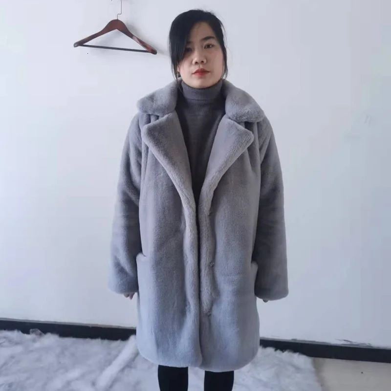 Women Winter Warm Faux Fur Coat Thick Middle Long Overcoat Turn Down Collar Female Casaco Feminino 241115