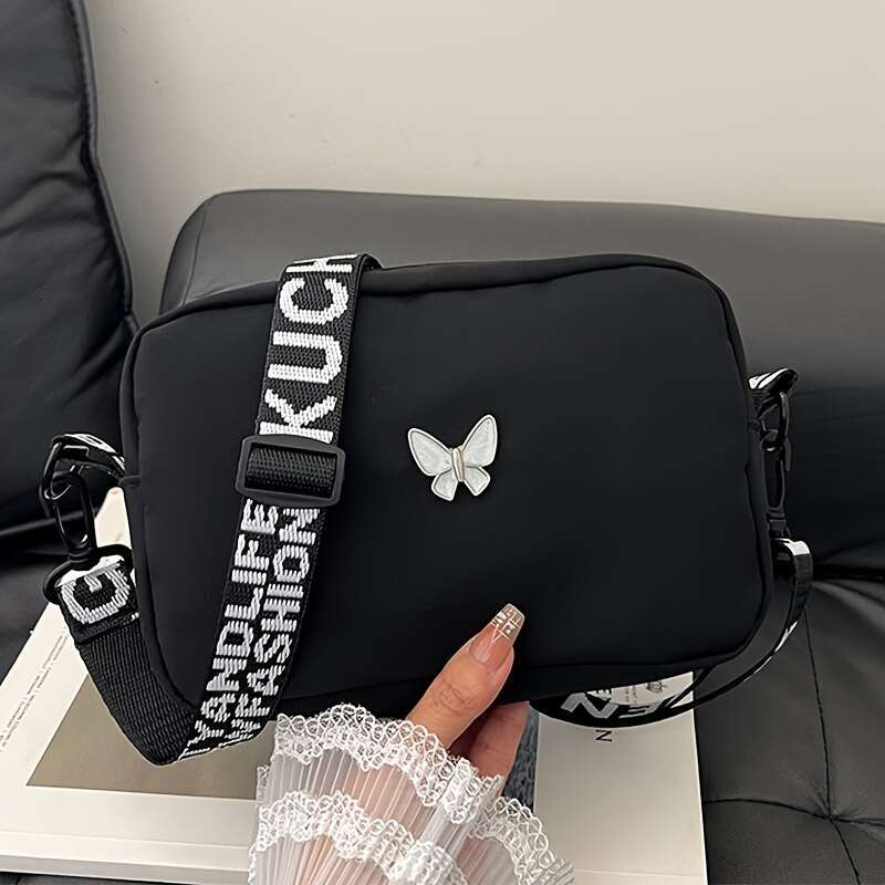 2025S Designer Mini Handbag Summer New Vitality Shoulder Bag Lightweight Tassel Handbag Fashion High Quality Crossbody Bag Outdoor Leisure Wallet Stor