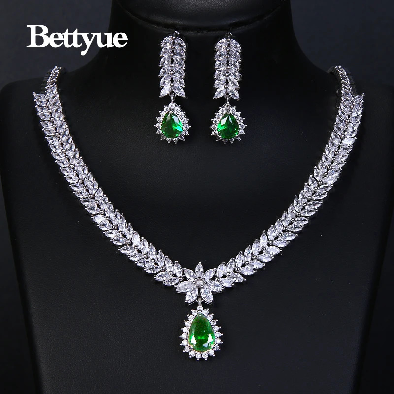 Bettyue charming fashion elegant cubic zirconia multi-color European and American style wholesale jewelry set womens decoration 241115