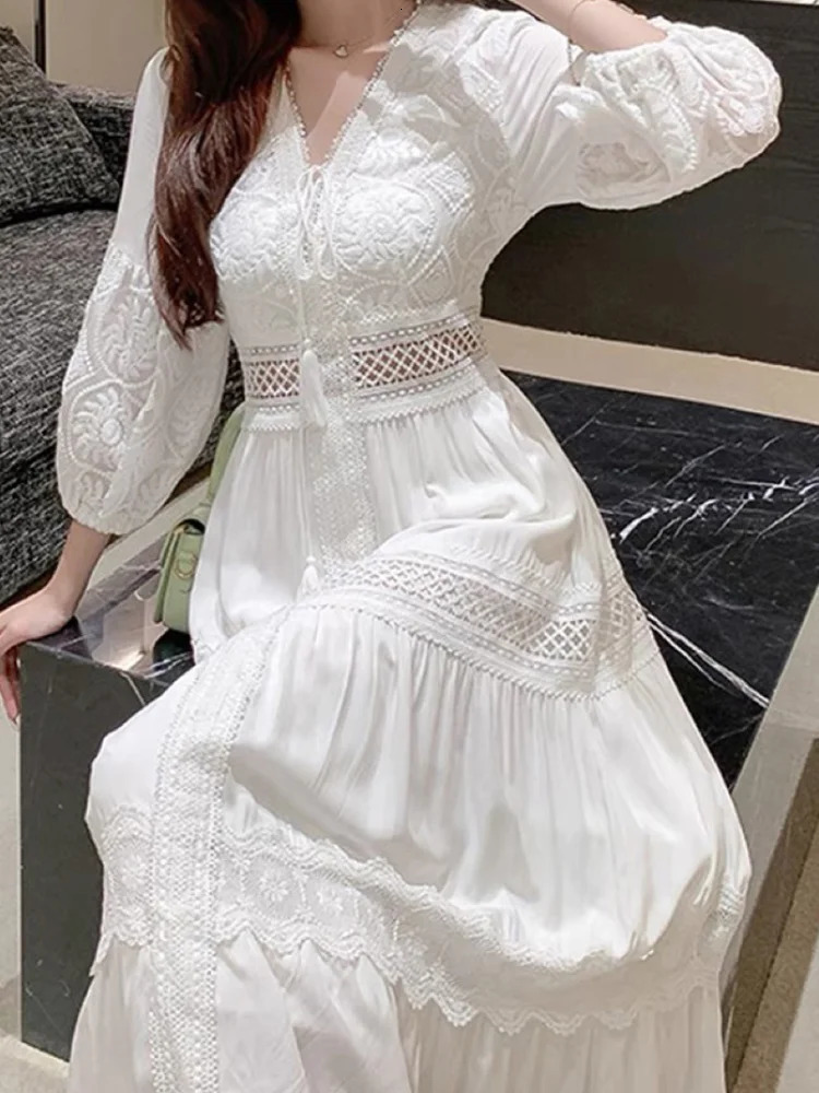 White Long Dress Women Summer Boho Lace Dresses Female Beach Holiday Hollow Out Ladies Elegant Vintage Loose Vestidos 240415