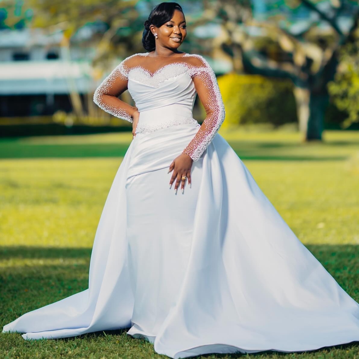 2024 Arabic Aso Ebi Plus Size White Bride Dresses Pearls Beaded Full Sleeves Detachable Train Satin Elegant Bridal Gowns Dress For Bride