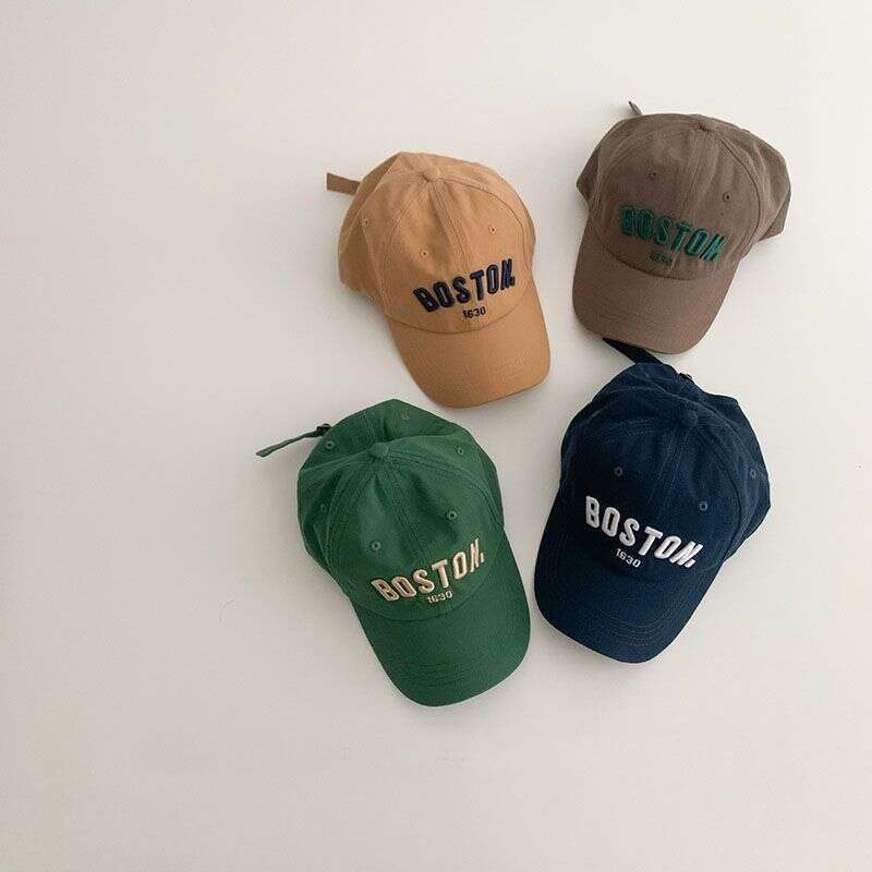 Children's hats for boys girls, spring and autumn Instagram Korean embroidered letter duckbill hat, fashionable baby baseball hat trend