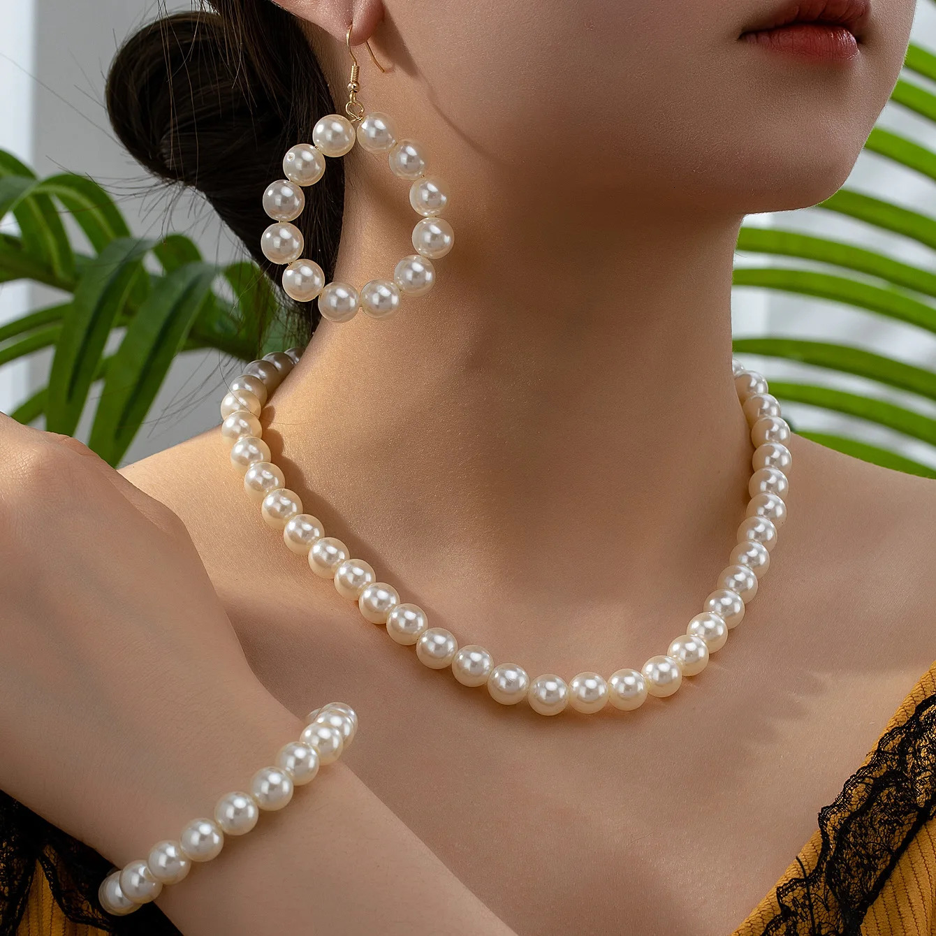 Womens jewelry set imitates pearl necklaces bracelets stud earrings retro fashion warmth party gifts OL holiday S023 241115