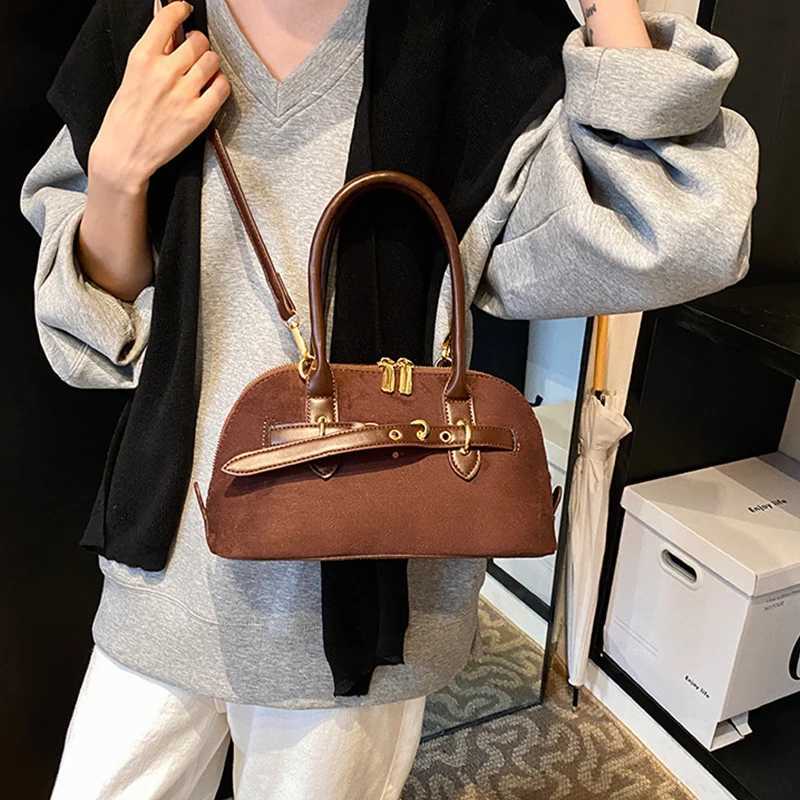 Autumn Frosted Small Bag For Wen 2024 New Versatile Crossbody Bag Fi Hand-held Shell Bag Belt Buckle Coin Purse Z250515