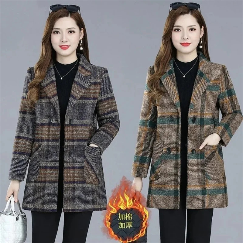 Autumn and winter coat wool coat womens middle-aged and elderly mother wearing cotton trench coat womens plain coat 241115