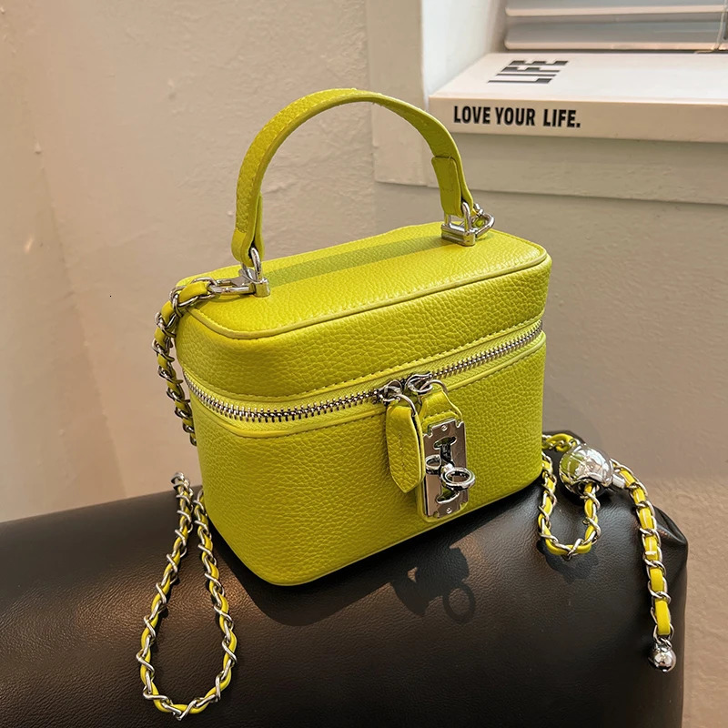 Women Square Handbags Summer Fashion Chains Crossbody Bags Texture PU Shoulder Bag Elegant Chic Mini Mobile Phone Bags 241114