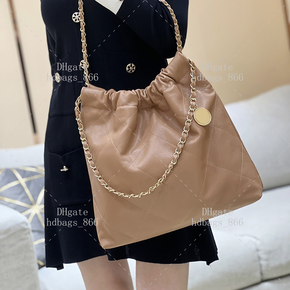 Luxury designer bag 42CM shoulder bag, cowhide granule pattern handbag, ultra-high quality chain bag with box C667