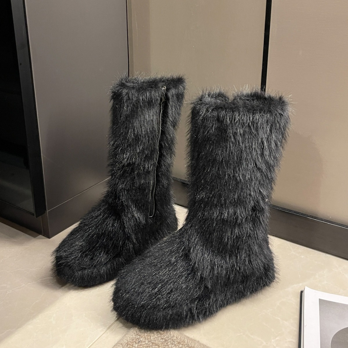 Women's Winter New Style Side Zipper Thick Bottom with Velvet Warm Plush Boots.
