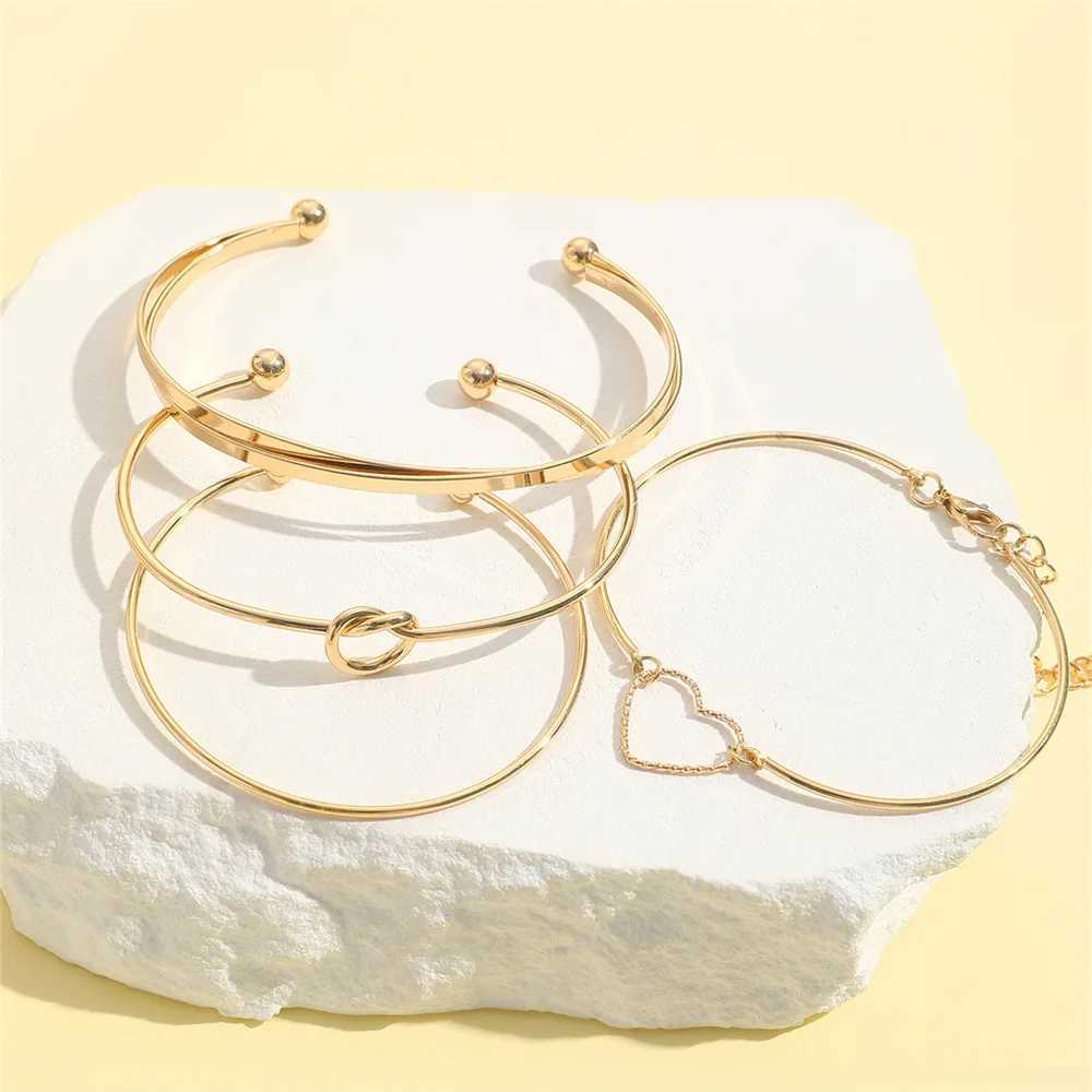 4Pcs/Set Tren Geometry Charm Open Bracelets for Women Fashion Alloy Heart Knot Cuff Bangle Bracelet Jewelry GiftsXJ250117