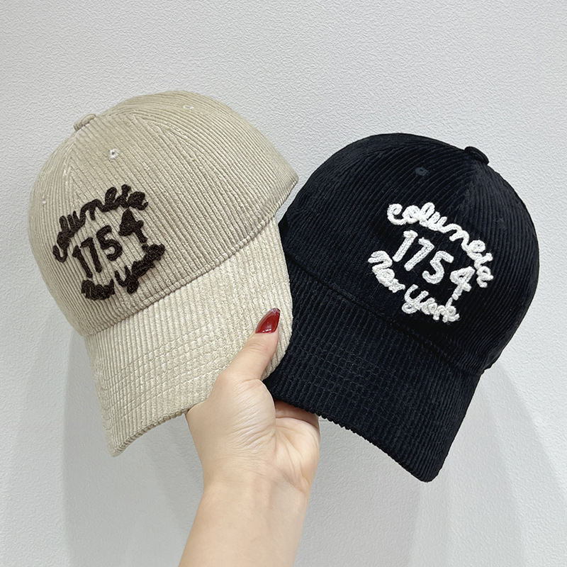 Designer cap Baseball caps hat Fashion New Men Women fitted hats Luxury embroidered baseball cap Sun Hats Adjustable cap Free shipping D-7