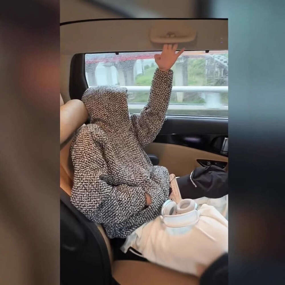 Men's New Hoodie Hooded Spring And Autumn Winter Loose Fashion Brand Woven Versatile Jacket Men's Clothing