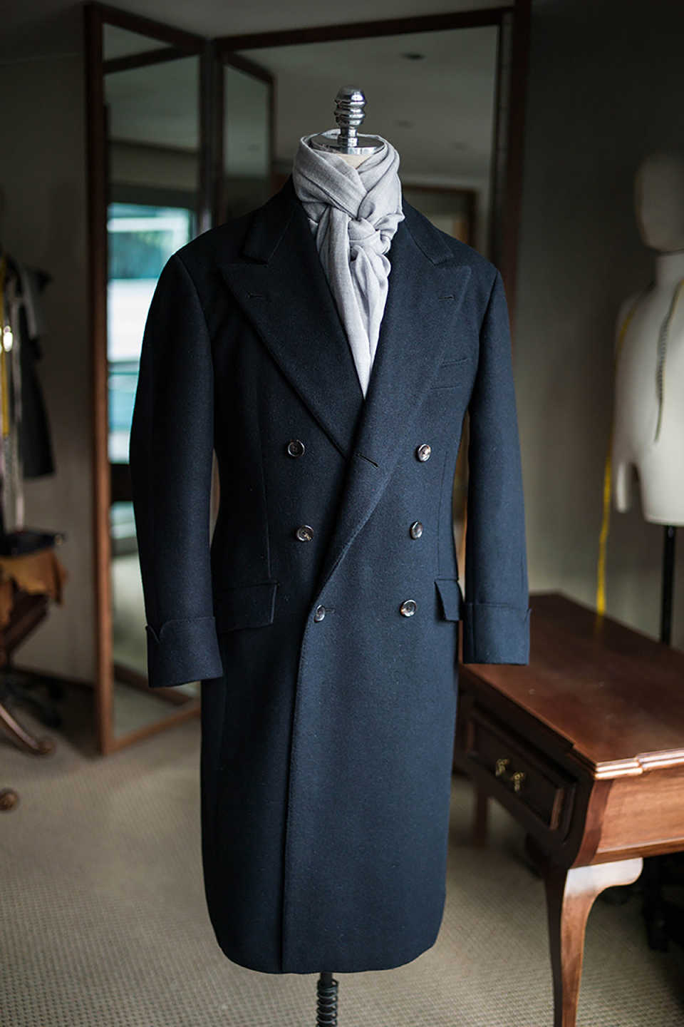 Simple Men's Overcoat Peaked Lapel Blazer Windbreaker Autumn Winter Special Design Woolen overcoat Custom Made Plus Size Jacket