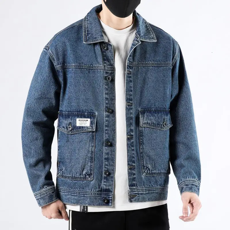 Mens Denim Jacket Cargo Short Vintage Male Jean Coats Outwear Blue Casual Slim Wide Shoulders Japanese High Quality Cowboy Y2k 240408