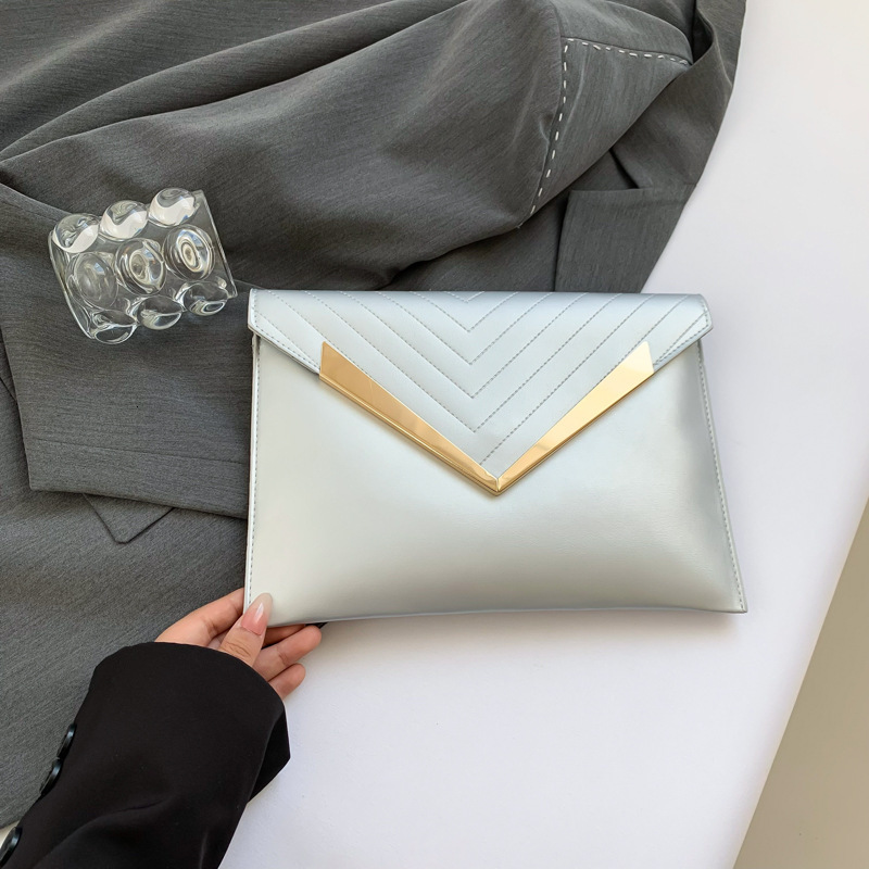 High appearance niche design women's handbag designer new fashionable and western-style twill embroidery line mobile envelope bag