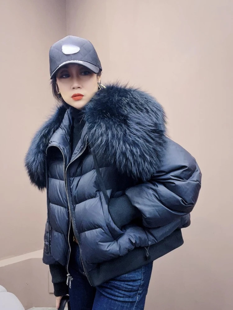 2023 Winter Puffer Jacket Women Large Real Raccoon Fur Collar Short Female Parkas Thick Warm 90 Goose Down Coat Loose 241115