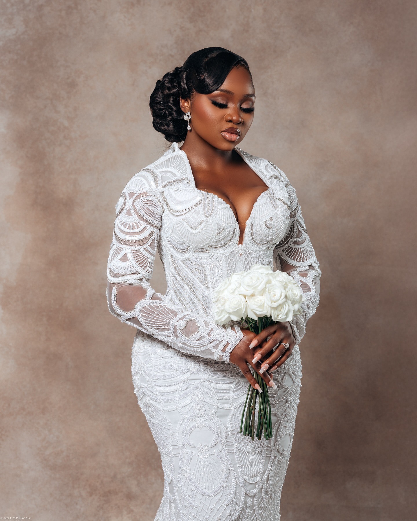2024 Arabic Aso Ebi Plus Size White Mermaid Wedding Dresses Crystals Beaded Lace Full Sleeves Luxurious Vintage Bridal Gowns Dress For Bride