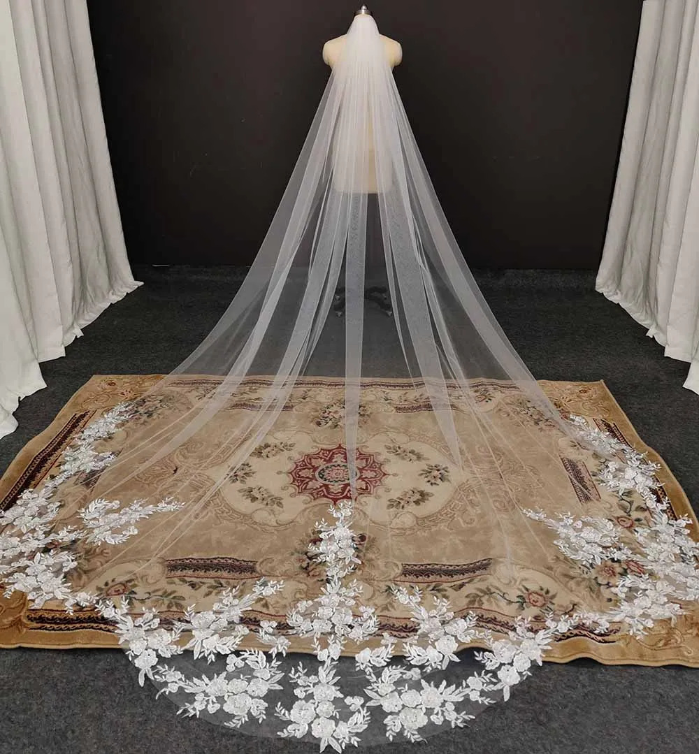 High quality retro wedding veil 3.5M long specially cut royal bridal veil with comb shaped sequins lace veil customized 241115