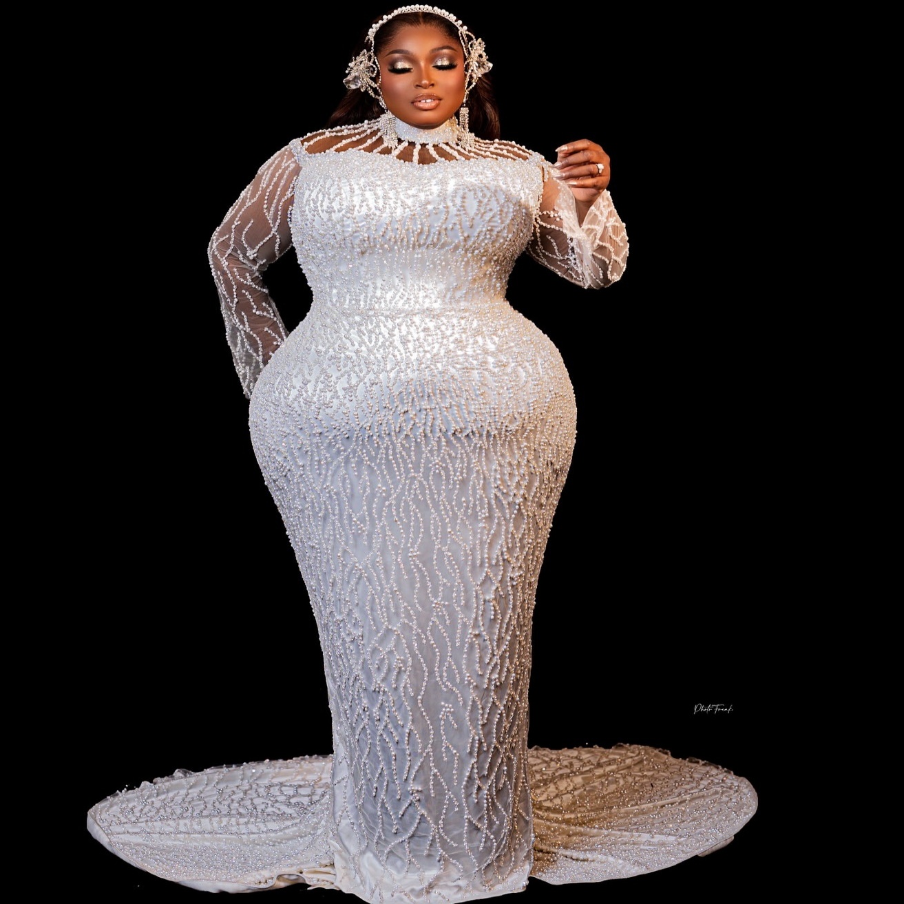 2024 Arabic Aso Ebi Plus Size Off White Mermaid Wedding Dresses Pearls Full Sleeves Sheer Neck Luxurious Elegant Bridal Gowns Dress For Bride