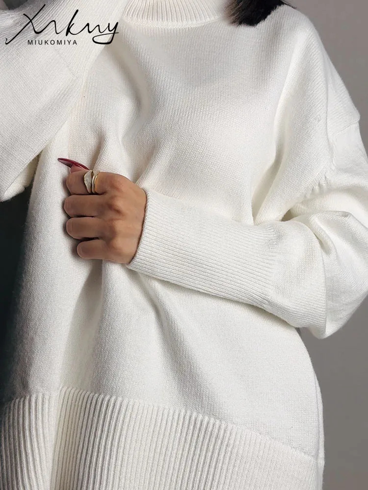 Autumn and winter womens turtle neck sweater warm pull style thick and oversized black knitted camel top sweater 241115