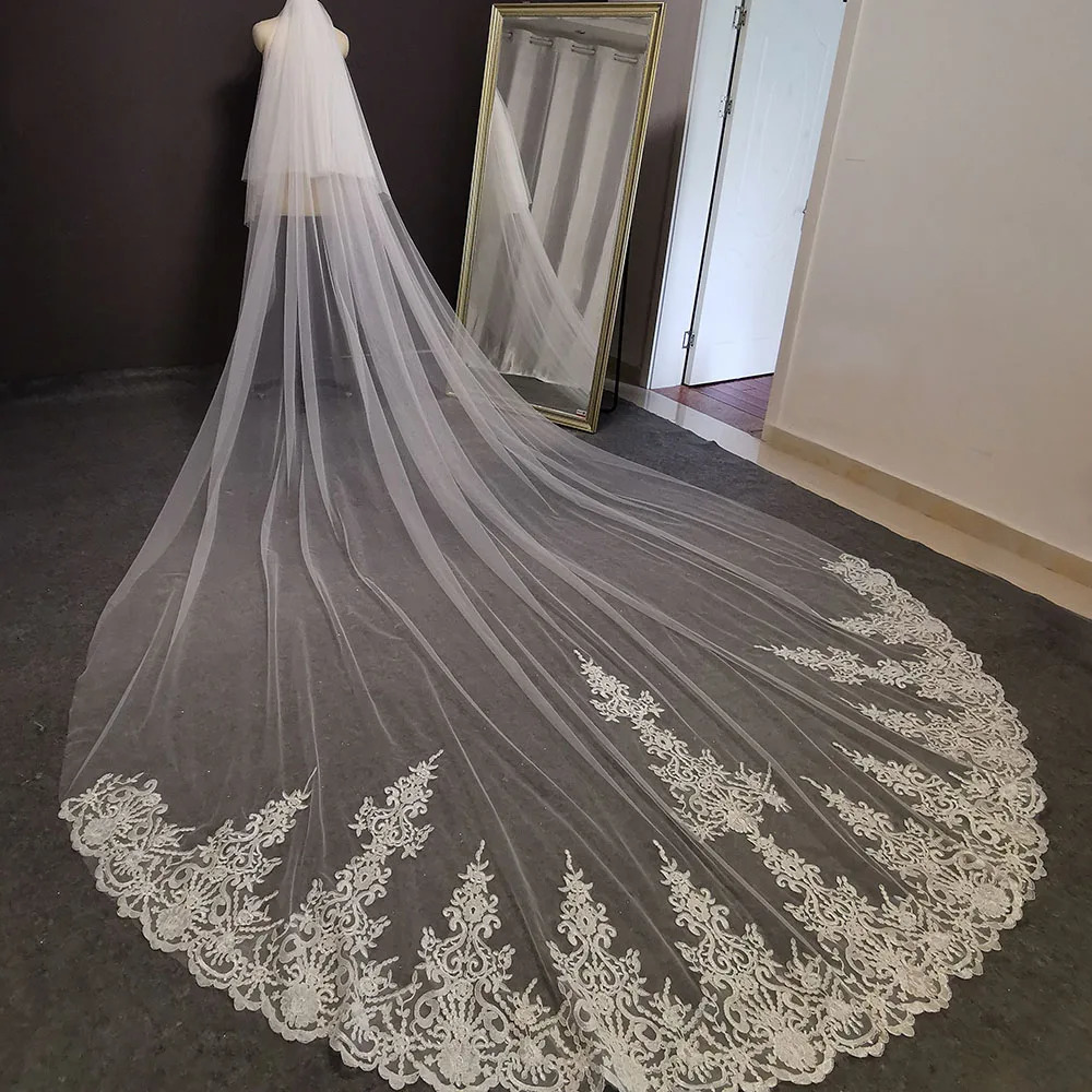 Custom real po 2 T long lace wedding veil 4 meter white ivory bride veil with comb powder blusher bride headdress 241115