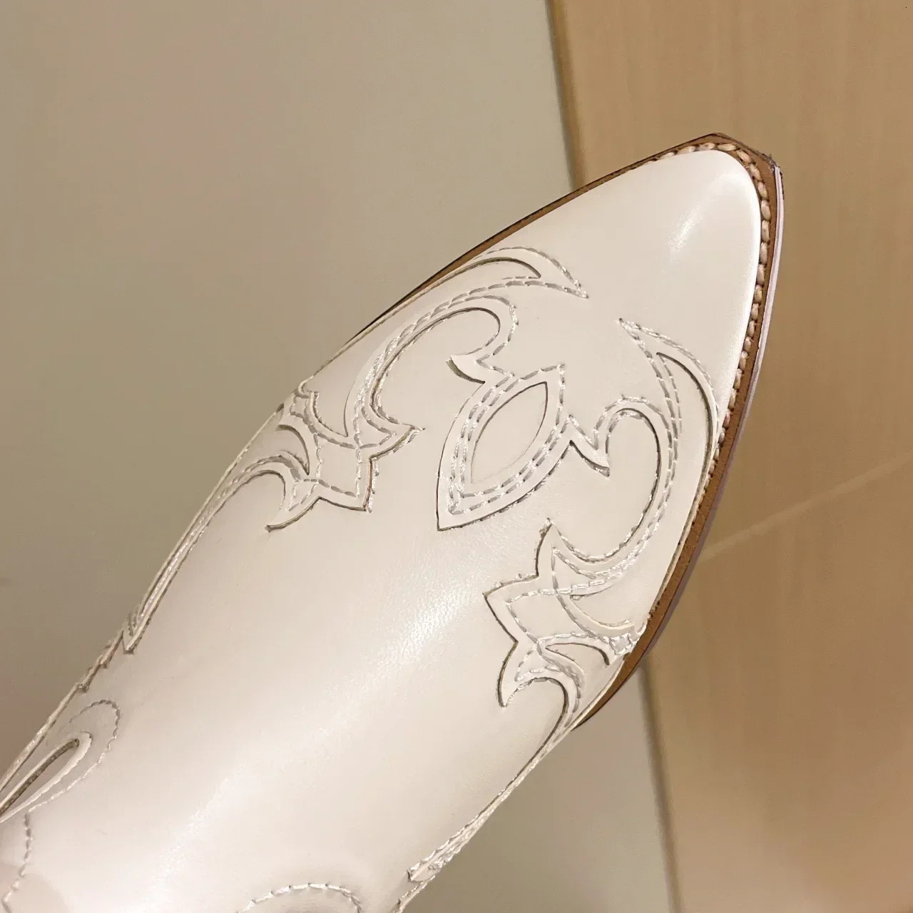 Womens Embroidered Western Mid Calf Boots Cow Square Heels Boots Pointed Toe Platform Boots Women Western Shoes Plus Size42 241115