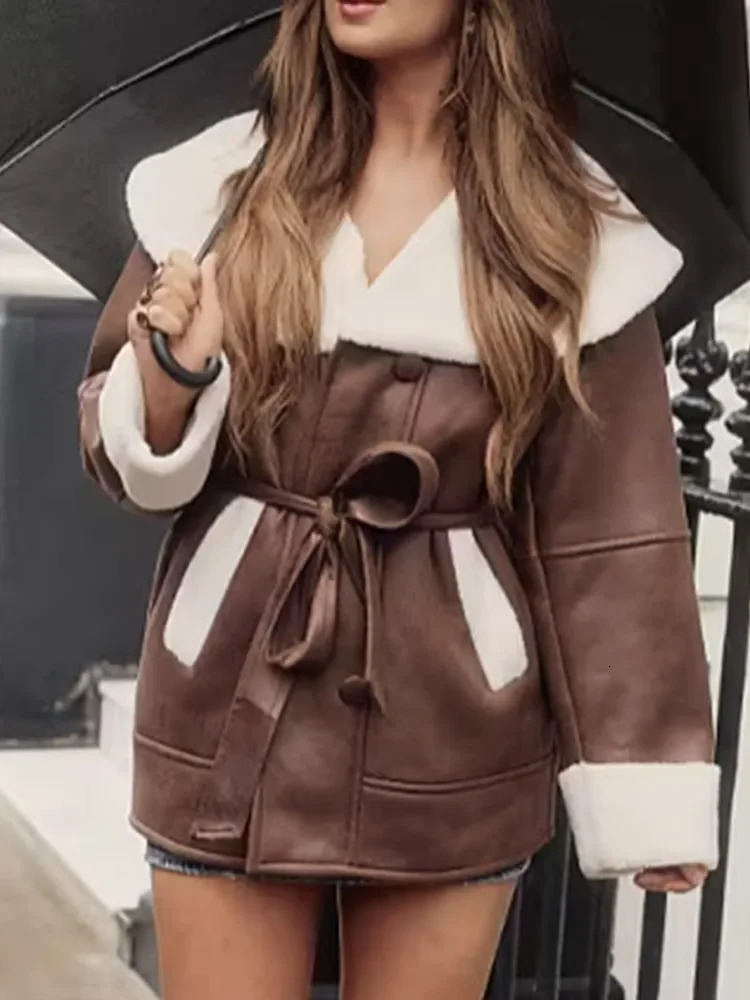 Winter Warm Lapel Collar Long Sleeve Belt Woman Coat Chic Single Breasted Lamb Woolen Suede Leather Jacket 2024 Streetwear 241115