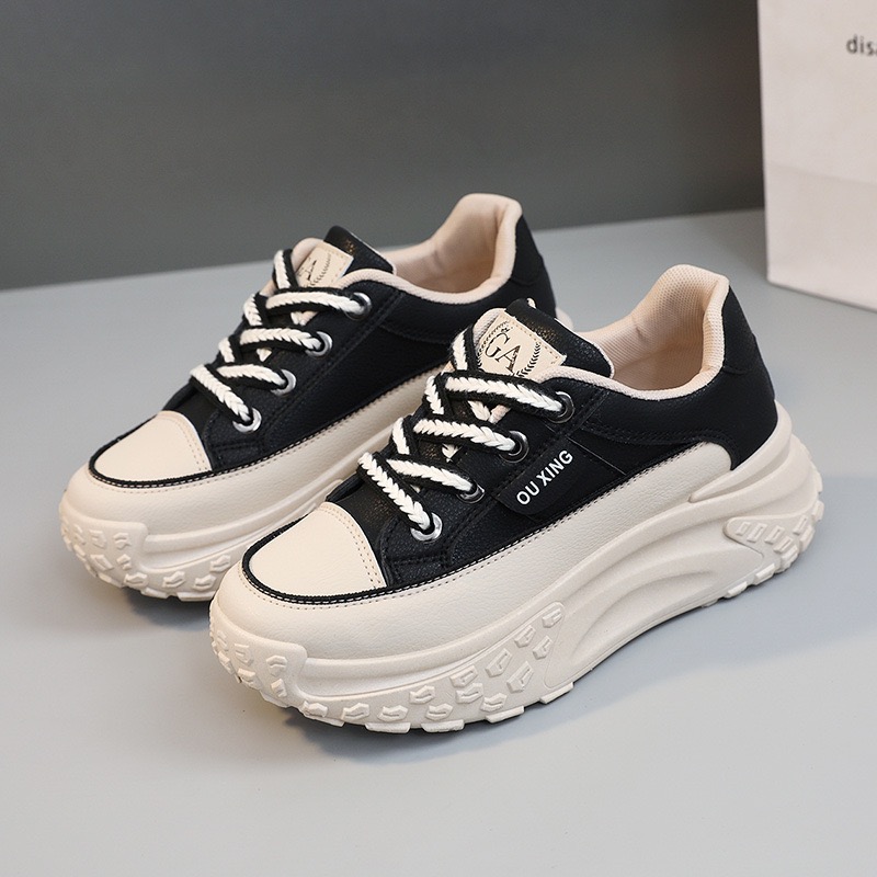 Unique Thick soled Canvas 2024 Spring New Little New White Versatile Board Elevated Casual Shoes