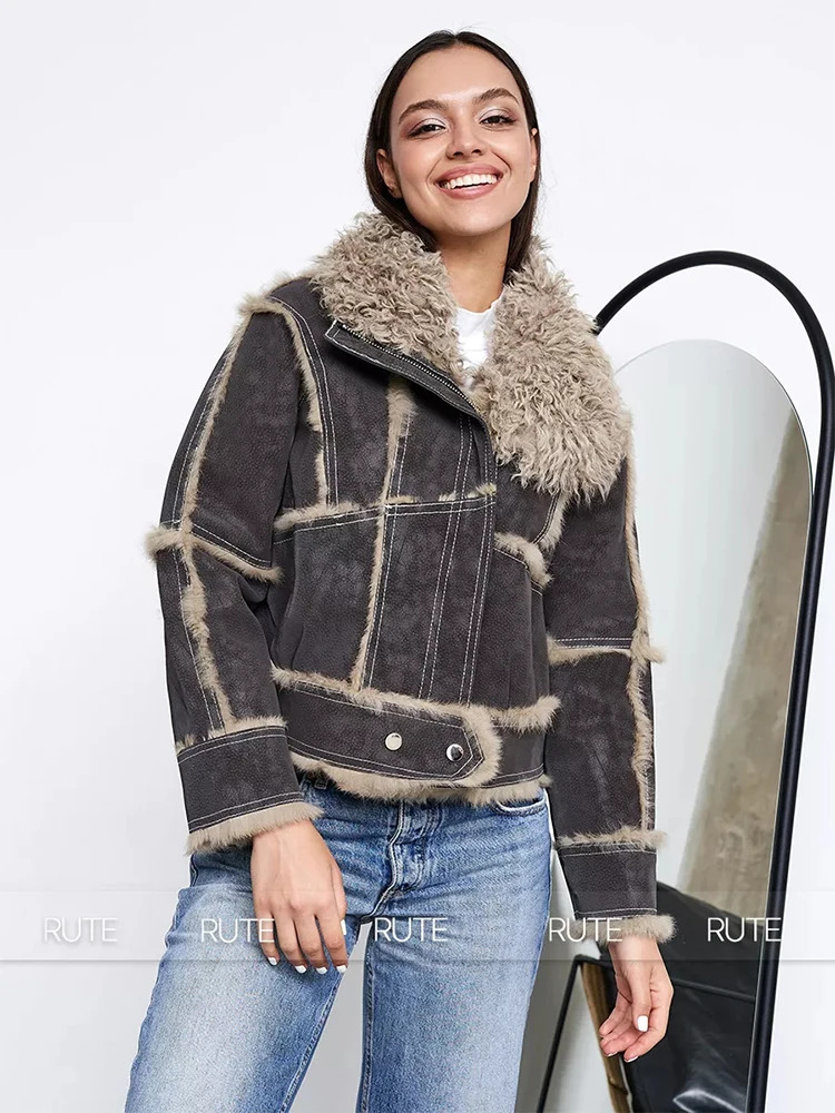fur coat women winter 2024 Sheepskin Fabric ONeck Rabbit lining Short jacket Fashionable Womens clothing 241115
