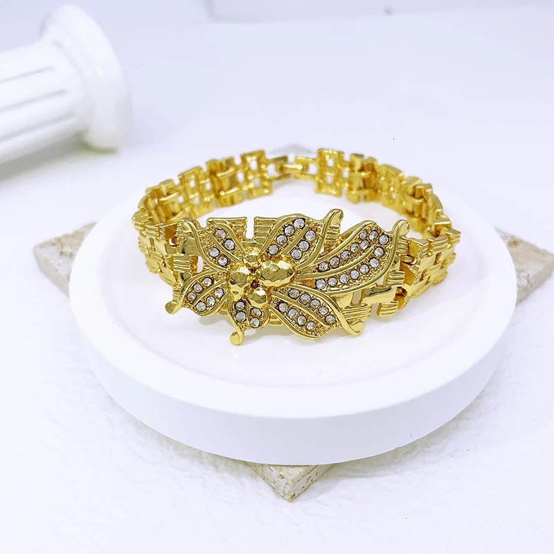 18K gold-plated Italian jewelry set with square female leaf necklace bracelet ring 4pcs jewelry set wedding party accessories 241115