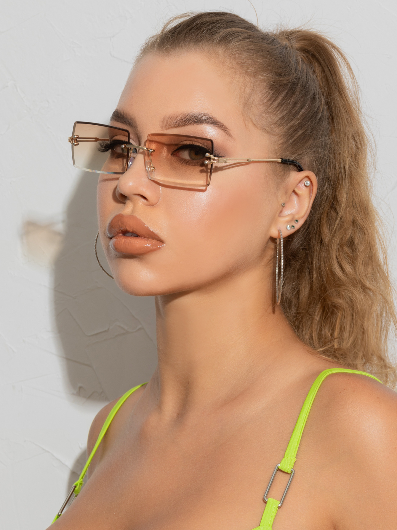 Men's and women's stylish rimless glasses rectangular lightweight glasses full-rimmed glasses for travelling and taking photos