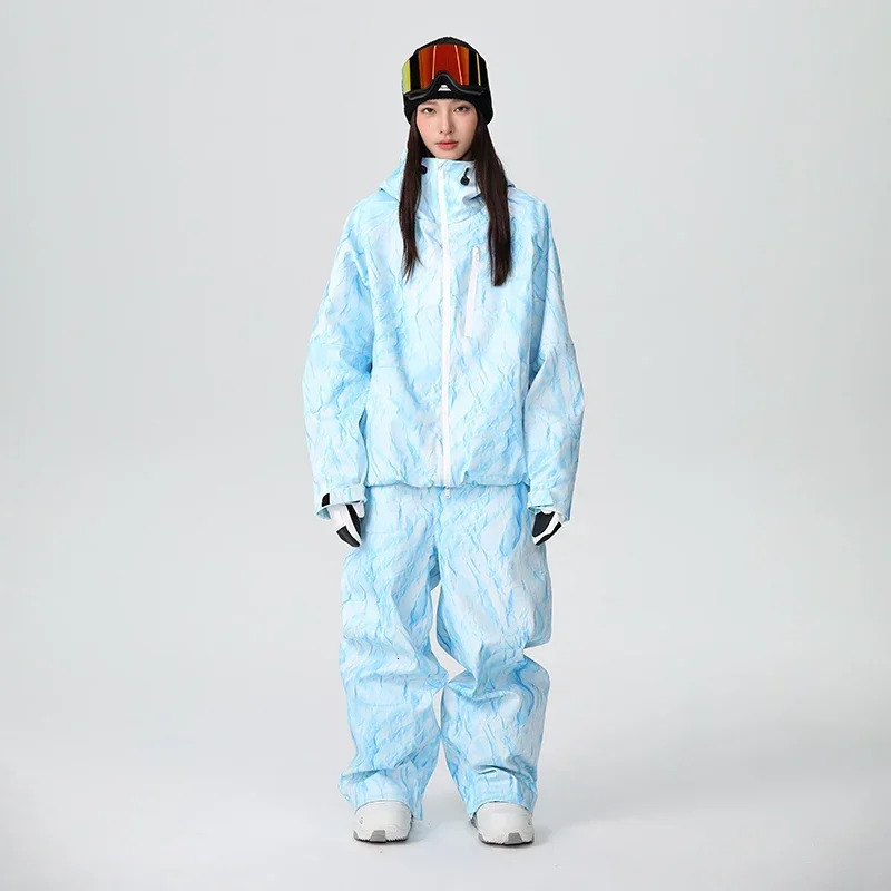 2025 Warm Winter Solid Skiing Woman Suites Hooded Windproof Waterproof Men Outdoor New Ski Sets Polyester Snow Zipper Sport Suit