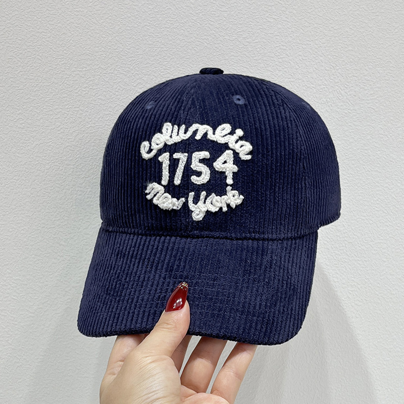 Designer cap Baseball caps hat Fashion New Men Women fitted hats Luxury embroidered baseball cap Sun Hats Adjustable cap Free shipping D-5
