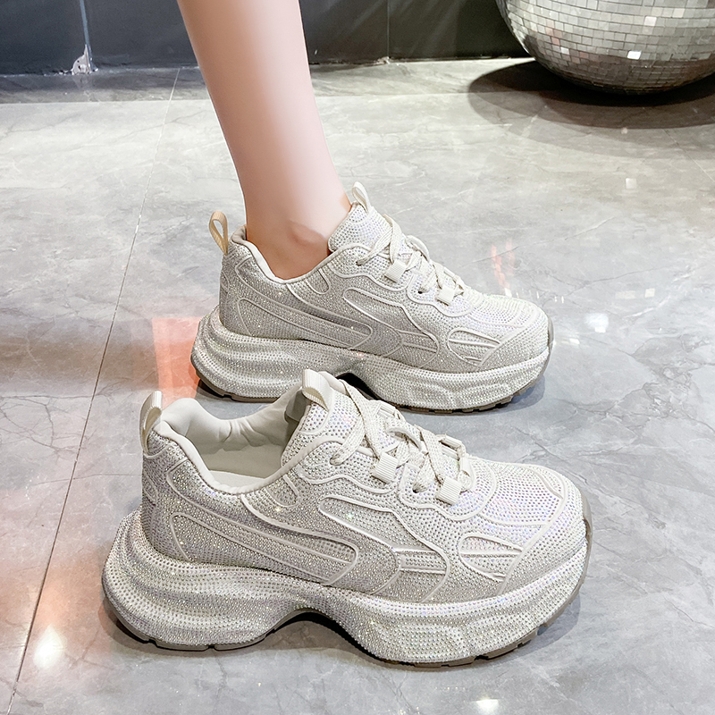 2025 new designer sports shoes luxury rhinestone casual shoes fashionable and comfortable soft soled work shoes outdoor wear night running shoes