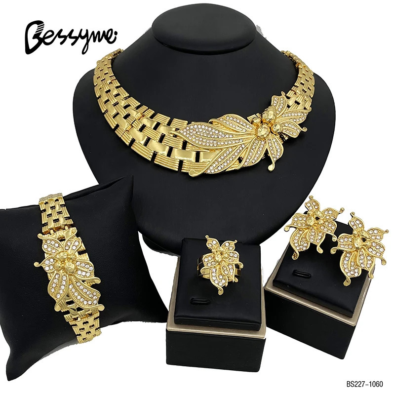 18K gold-plated Italian jewelry set with square female leaf necklace bracelet ring 4pcs jewelry set wedding party accessories 241115