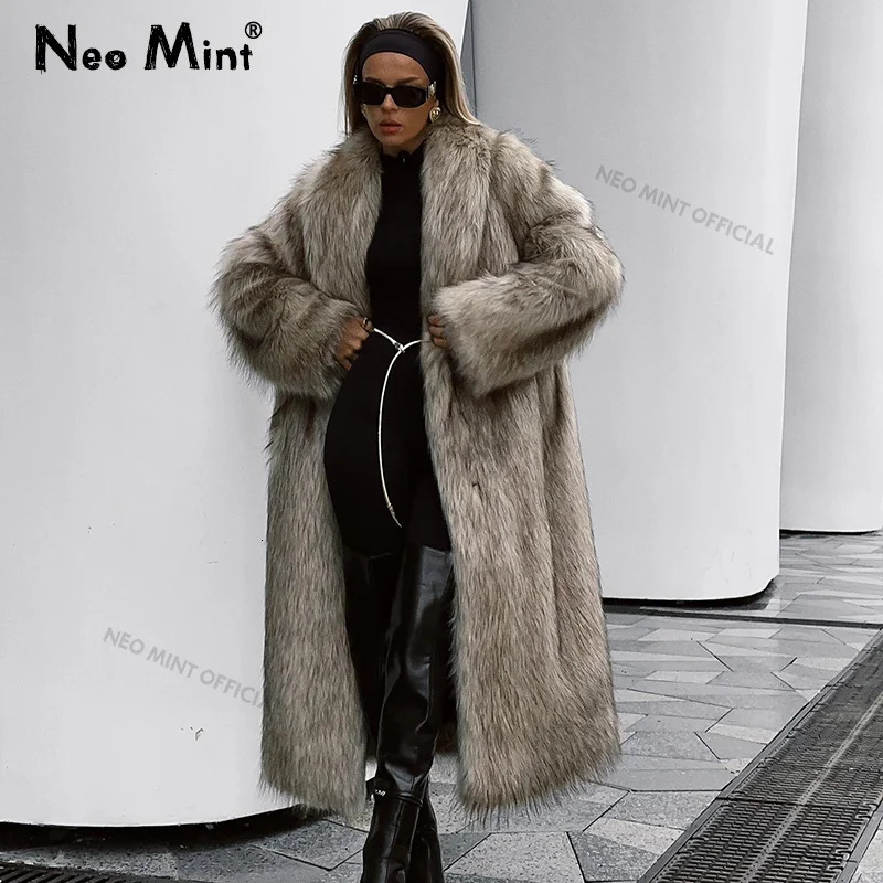 Neo Mint Mob Wife Aesthetic Long Faux Fur Coat Women Winter 2024 Fluffy Gradient Fox Fur Jacket Female Furry Overcoat 241115