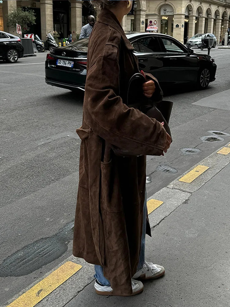 Fashion Brown Lapel Single Breasted Suede Leather Jackets For Women Chic Oversized Pockets Cropped Overcoat Lady Streetwear 241114