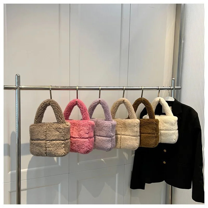 Square Bag Wool Bag Autumn/Winter Girl Fashion Retro Plush Bag Handbag Women Convenient Travel Bag White/Purple/Pink 241114