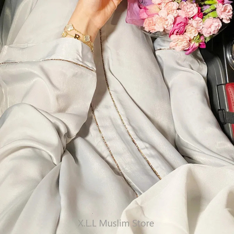 Long Loose Embroider White Open Kimono Abayas Kaftan Solid Islamic Green Abaya Dubai Womens Prayer Clothing 241111