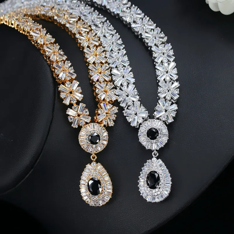 CWWZircon Platinum Bridal CZ Crystal Necklace and Earring Set Bridal T103 Grand Wedding Jewelry Set 241115