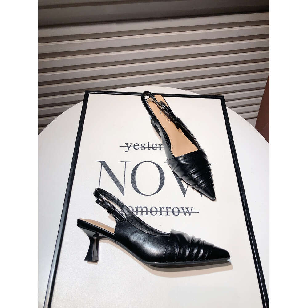 French Pointed Mid Heeled Half Trailer for Women in Spring 2024, New Temperament Soft Leather Gentle Style Wrapped Sandals ddmythur