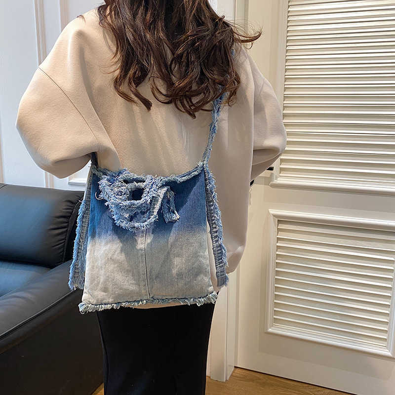 Washed gradient color hand-held denim bag 2024 new style wandering fashion crossbody bag lazy style personalized shoulder bag
