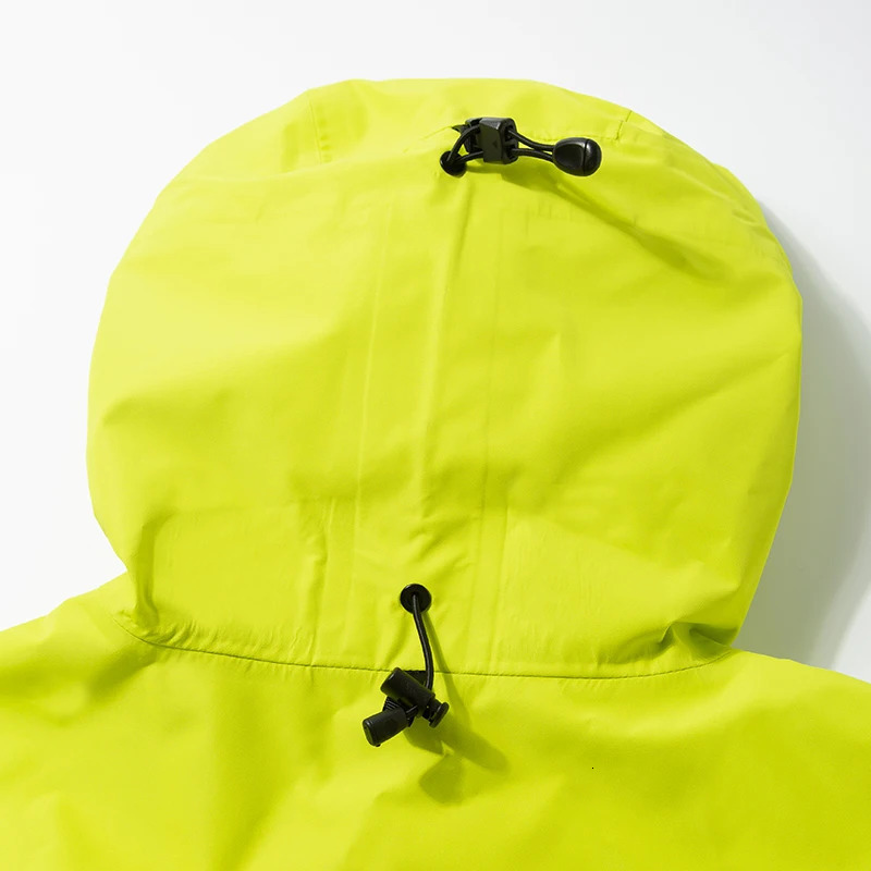 Spring and Autumn Storm Jacket Mens Fashion Sports Outdoor Mountaineering Tour Dragon Year Limited Loose Camping 241114