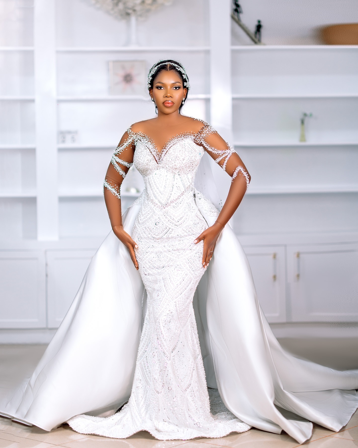 2024 Arabic Aso Ebi Plus Size Off White Mermaid Wedding Dresses Beaded Sheer Neck Satin Sequined Detachable Train Bridal Gowns Dress For Bride