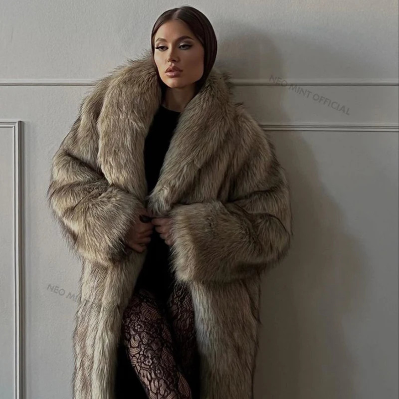 Neo Mint Mob Wife Aesthetic Long Faux Fur Coat Women Winter 2024 Fluffy Gradient Fox Fur Jacket Female Furry Overcoat 241115