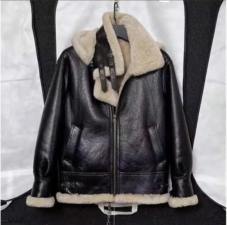 CC store is the Mens 100% genuine leather jacket with hat High quality winter warm coat Sheepskin and wool Black cut fabric 241115
