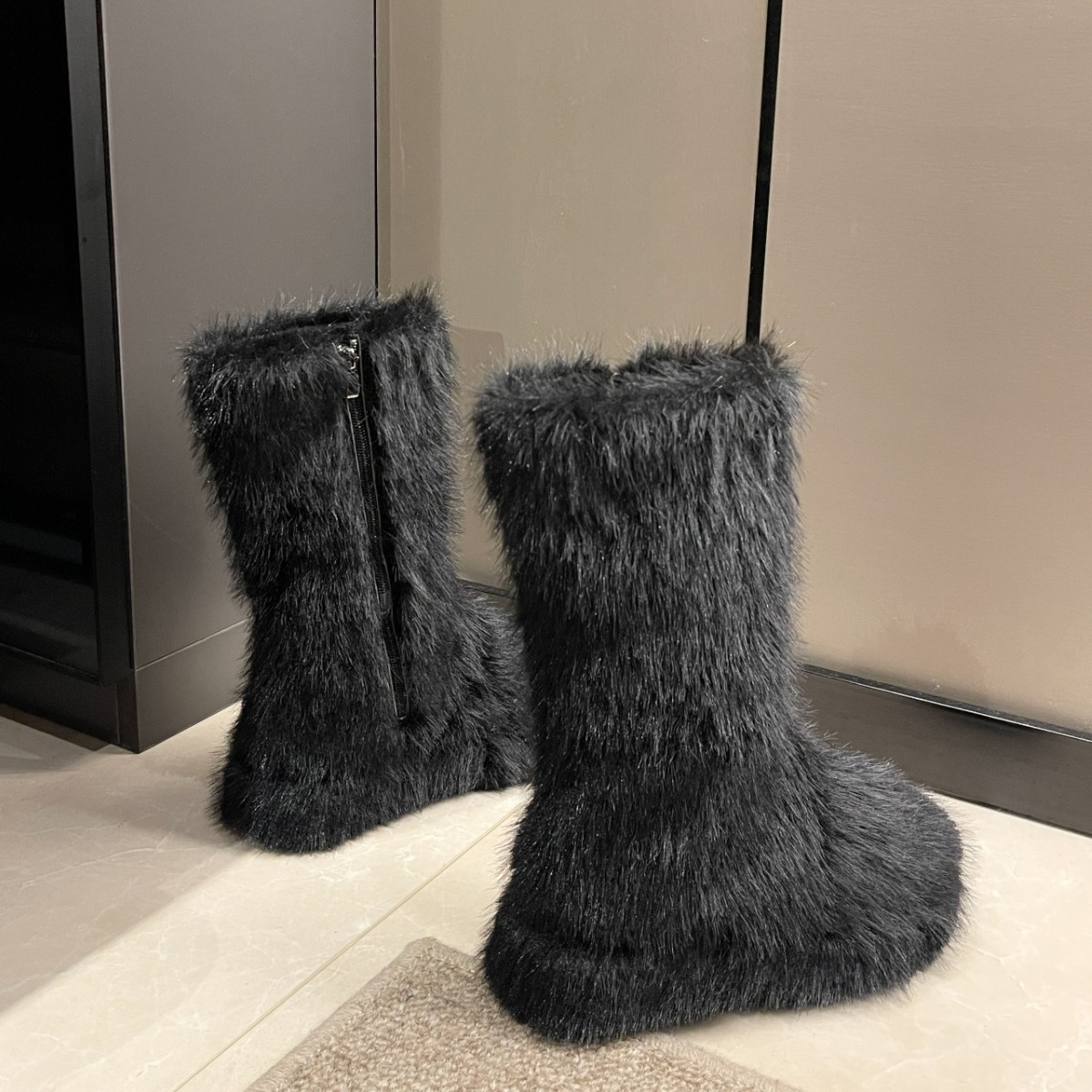 Women's Winter New Style Side Zipper Thick Bottom with Velvet Warm Plush Boots.