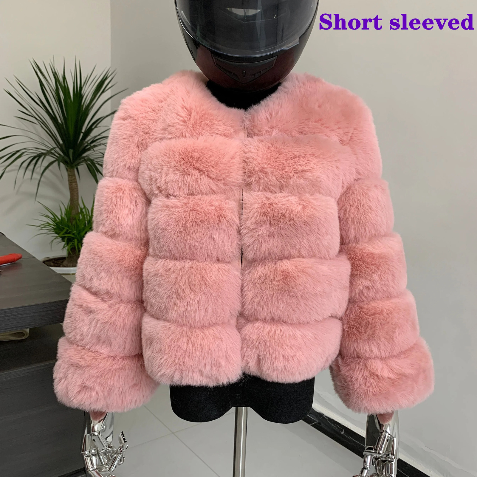 Winter coat for faux fur women outerwear short jacket furry fluffy woman 241115