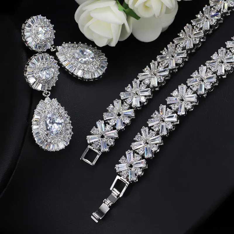 CWWZircon Platinum Bridal CZ Crystal Necklace and Earring Set Bridal T103 Grand Wedding Jewelry Set 241115