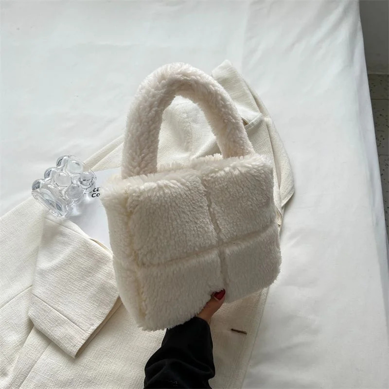 Square Bag Wool Bag Autumn/Winter Girl Fashion Retro Plush Bag Handbag Women Convenient Travel Bag White/Purple/Pink 241114